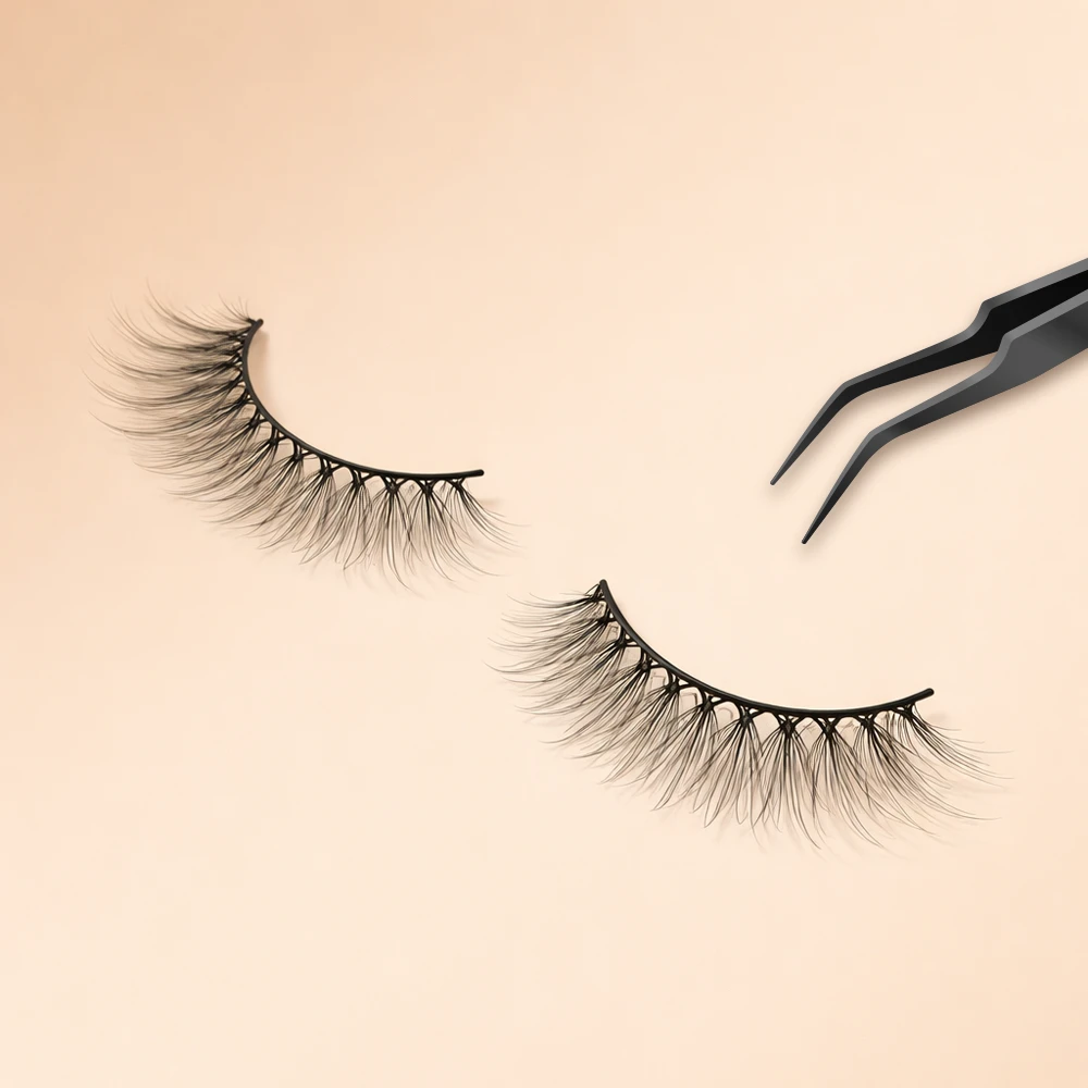 Recode Featherlight Eyelashes - Transparent Band — RE01