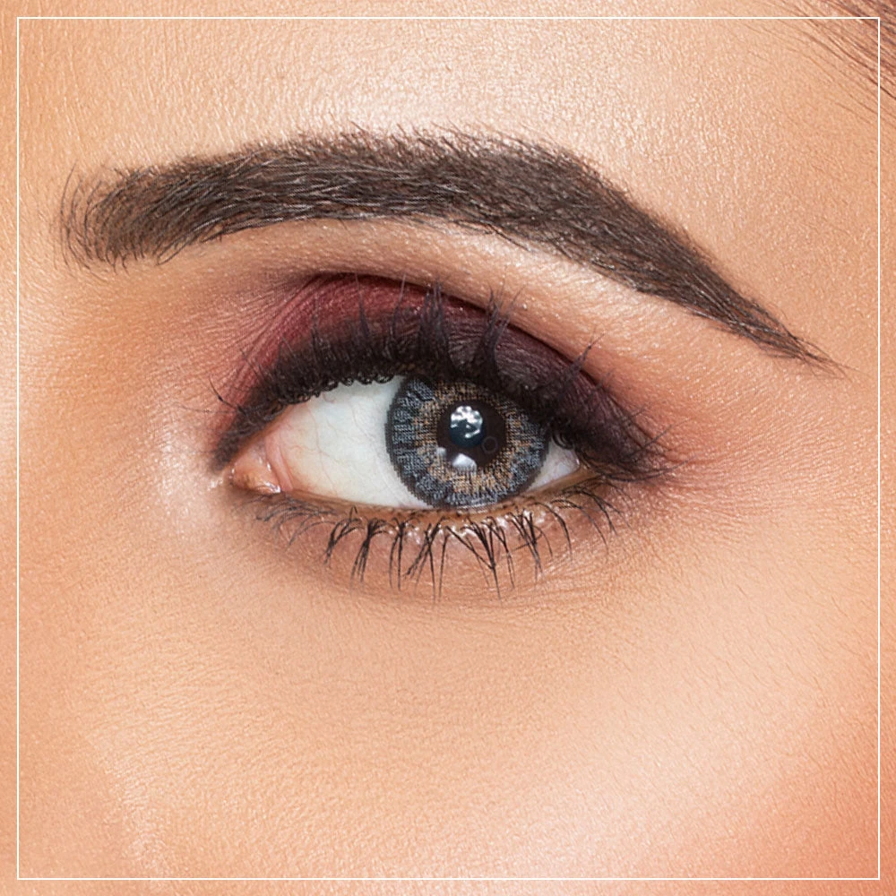 Mascara with Thick Brush — HM001 Deepest black